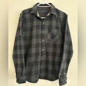 NOMAD Shirt Mens Size M Thermal Lined Plaid Flannel‎ Button Up Black Grey